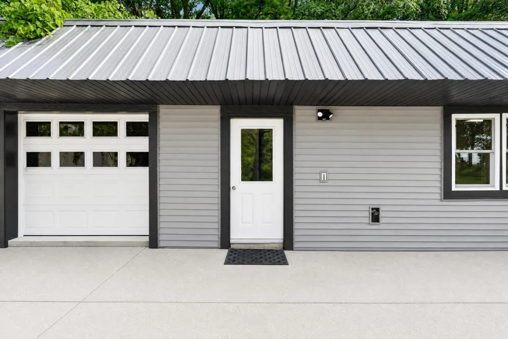 1166 Long Road Pierson Township, MI 49339