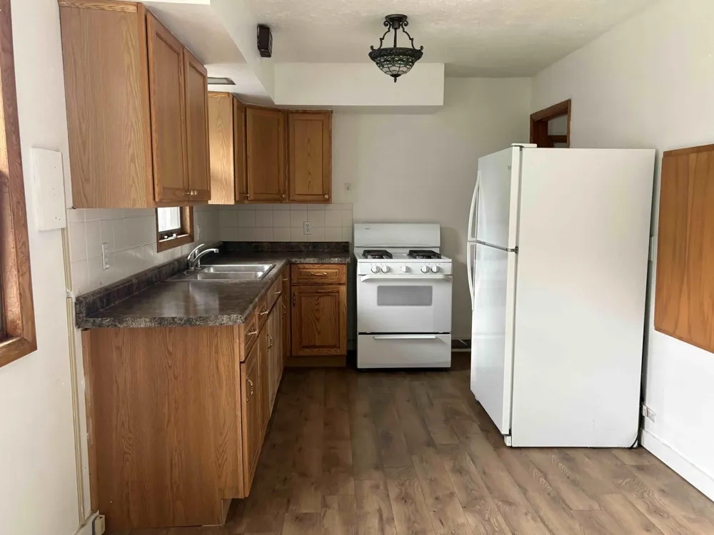 808 Jones Street Marshall City, MI 49068