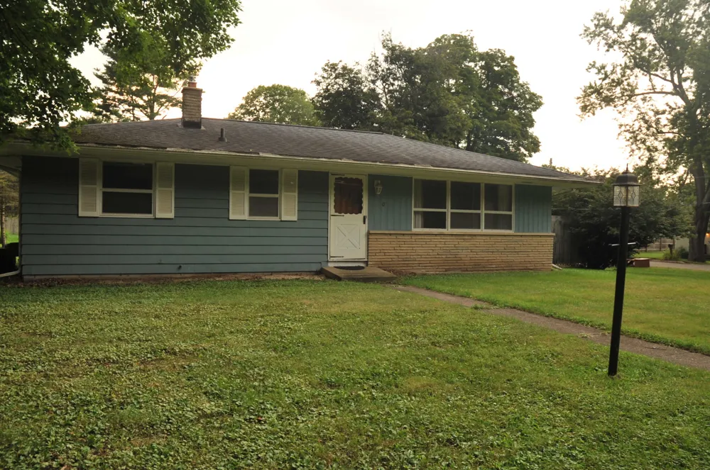 808 Jones Street Marshall City, MI 49068