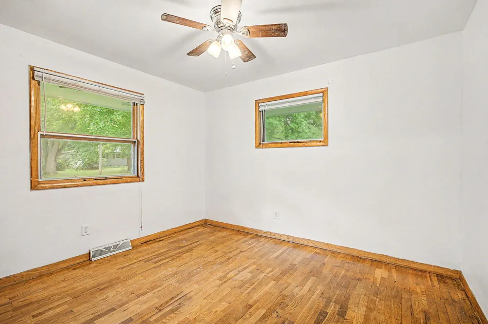 808 Jones Street Marshall City, MI 49068