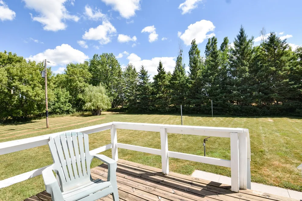 164 110th Avenue S Moorhead, MN 56560