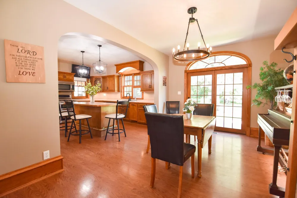 164 110th Avenue S Moorhead, MN 56560