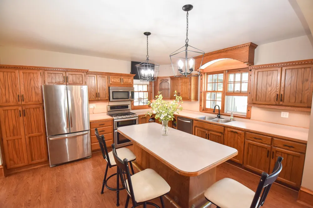 164 110th Avenue S Moorhead, MN 56560