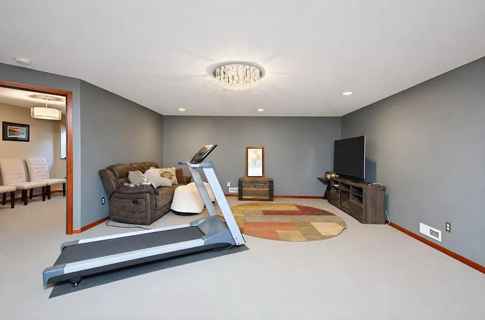 3545 Woodbury Court S Fargo, ND 58103