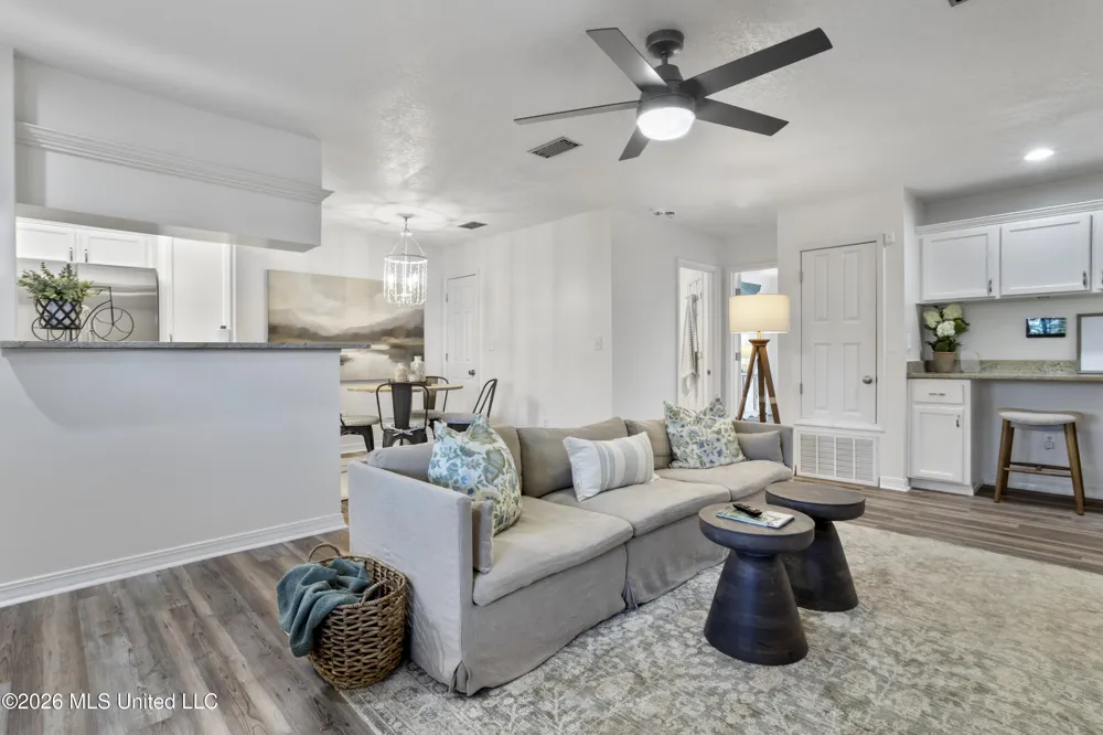 3230 Cumberland Road Ocean Springs, MS 39564