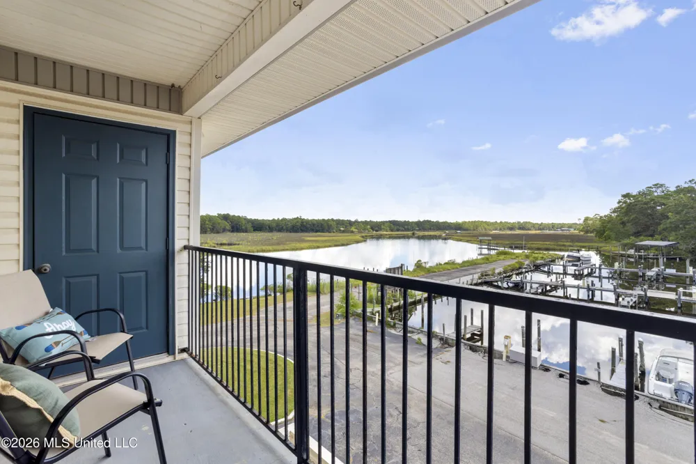 3230 Cumberland Road Ocean Springs, MS 39564