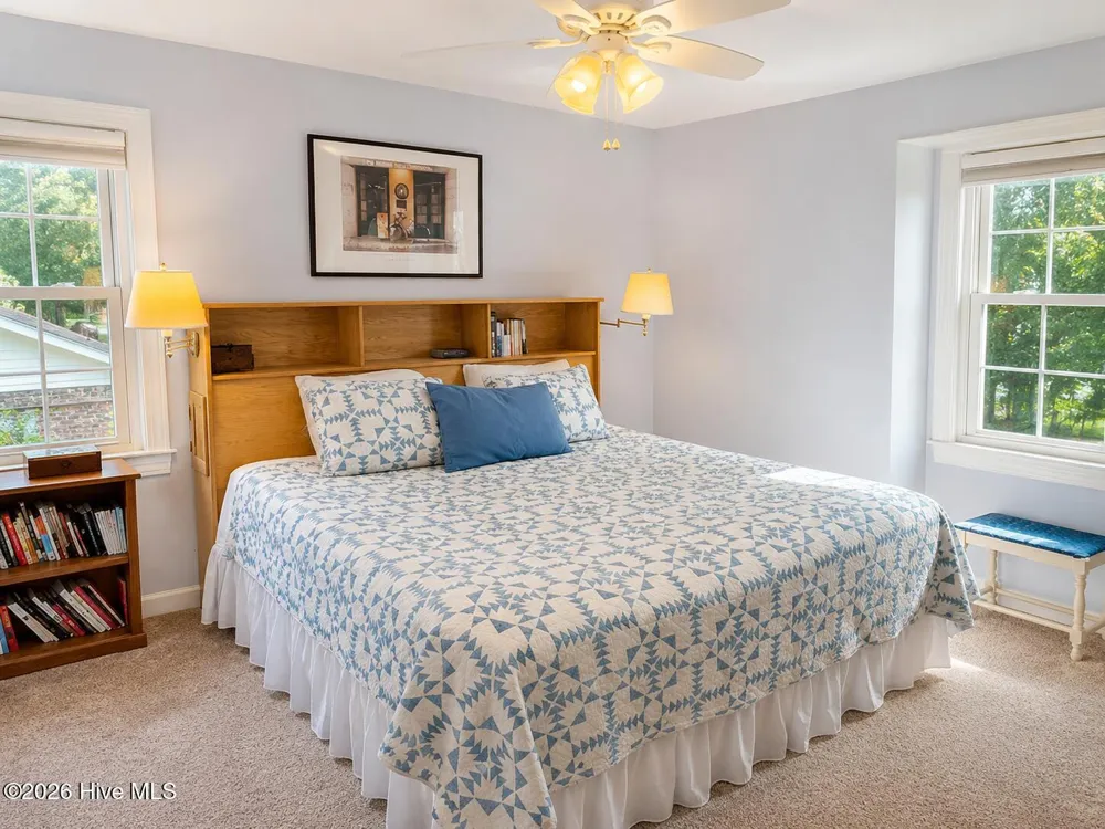 3017 Red Fox Road Trent Woods, NC 28562