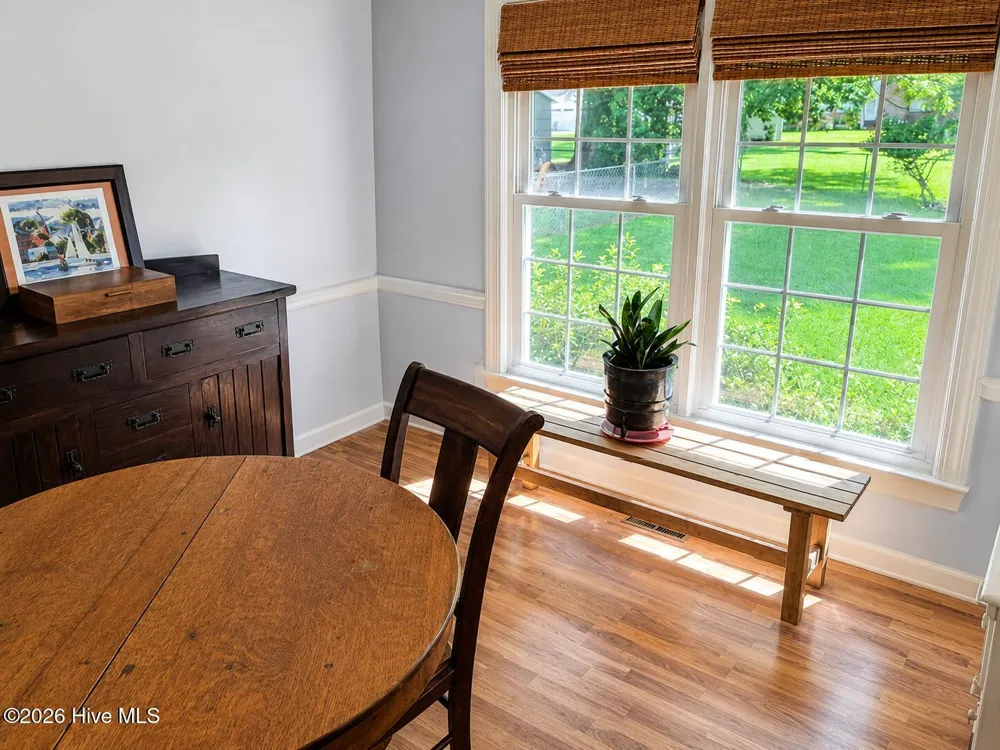 3017 Red Fox Road Trent Woods, NC 28562