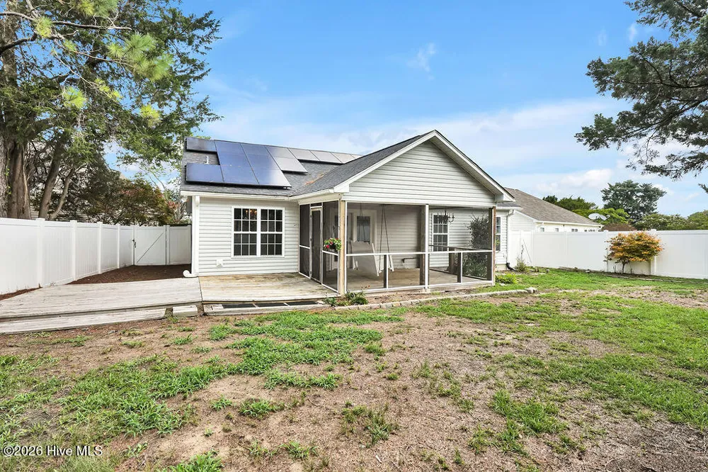 4952 Montserrat Drive Southport, NC 28461