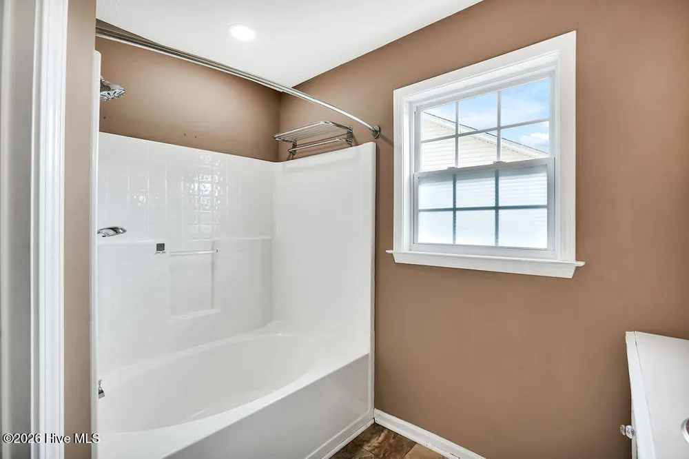 4952 Montserrat Drive Southport, NC 28461