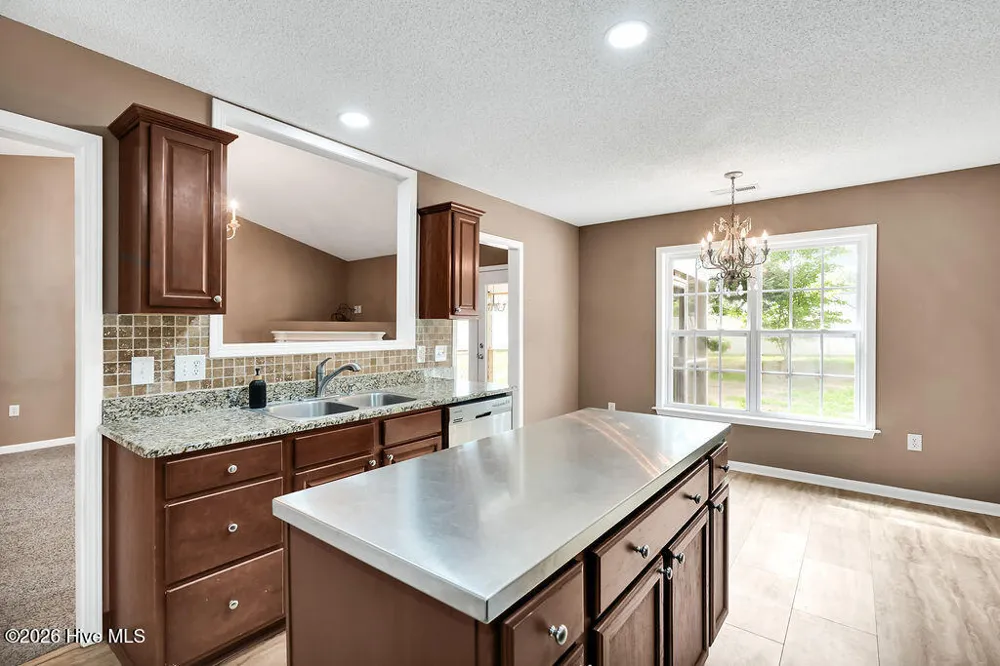 4952 Montserrat Drive Southport, NC 28461