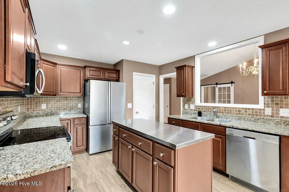 4952 Montserrat Drive Southport, NC 28461