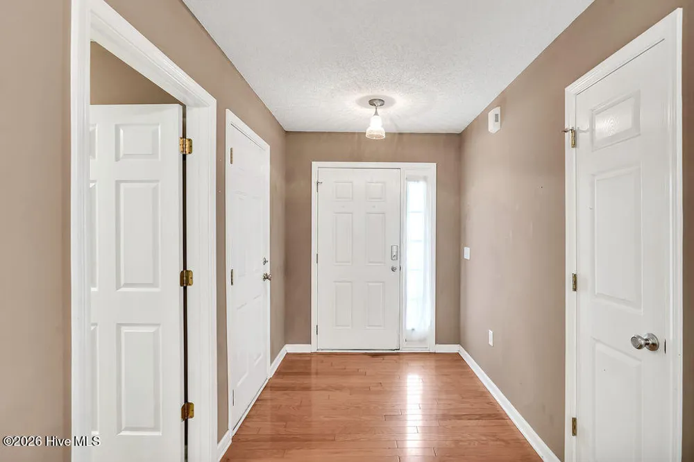 4952 Montserrat Drive Southport, NC 28461