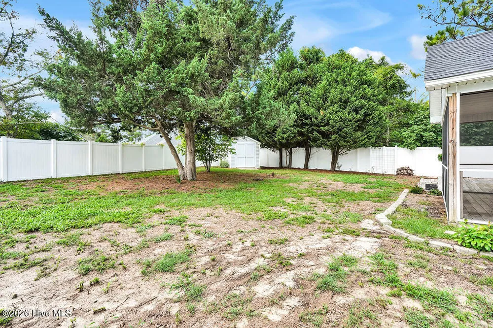 4952 Montserrat Drive Southport, NC 28461