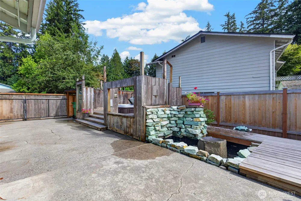 11725 47th Drive NE Marysville, WA 98271