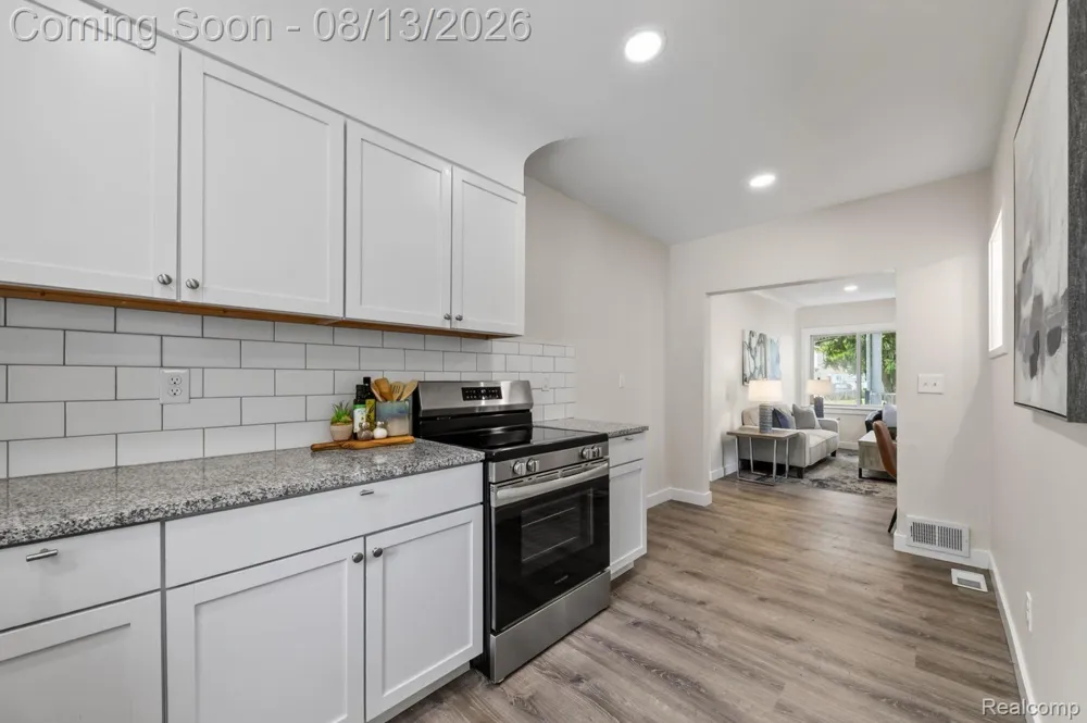 3330 Harris Street Ferndale City, MI 48220