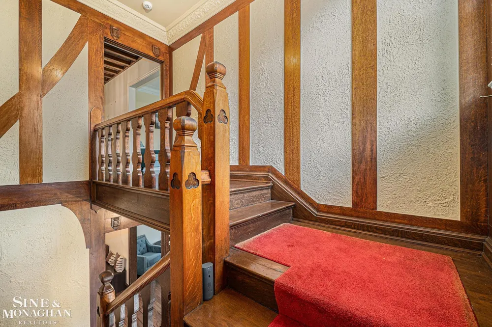 720 Trombley Road Grosse Pointe Park City, MI 48230