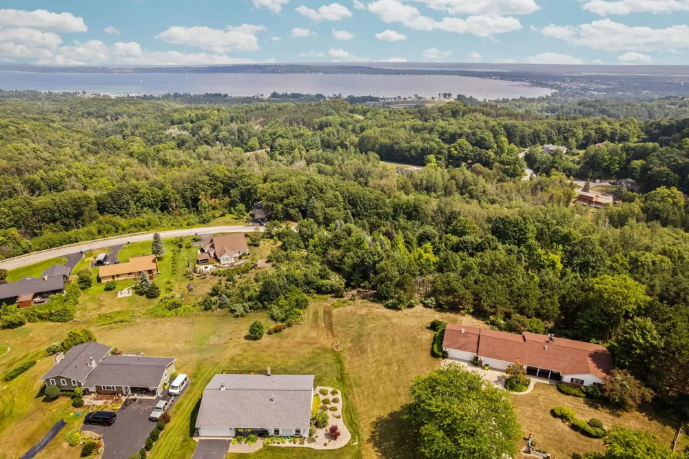 13596 S High Point Drive Elmwood Charter Township, MI 49684