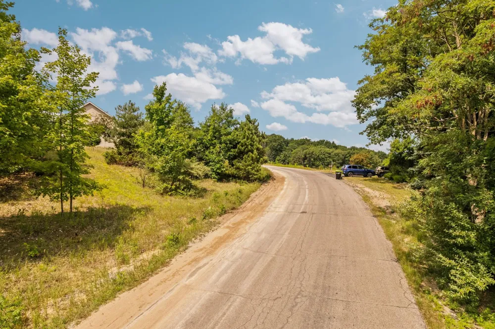 13596 S High Point Drive Elmwood Charter Township, MI 49684