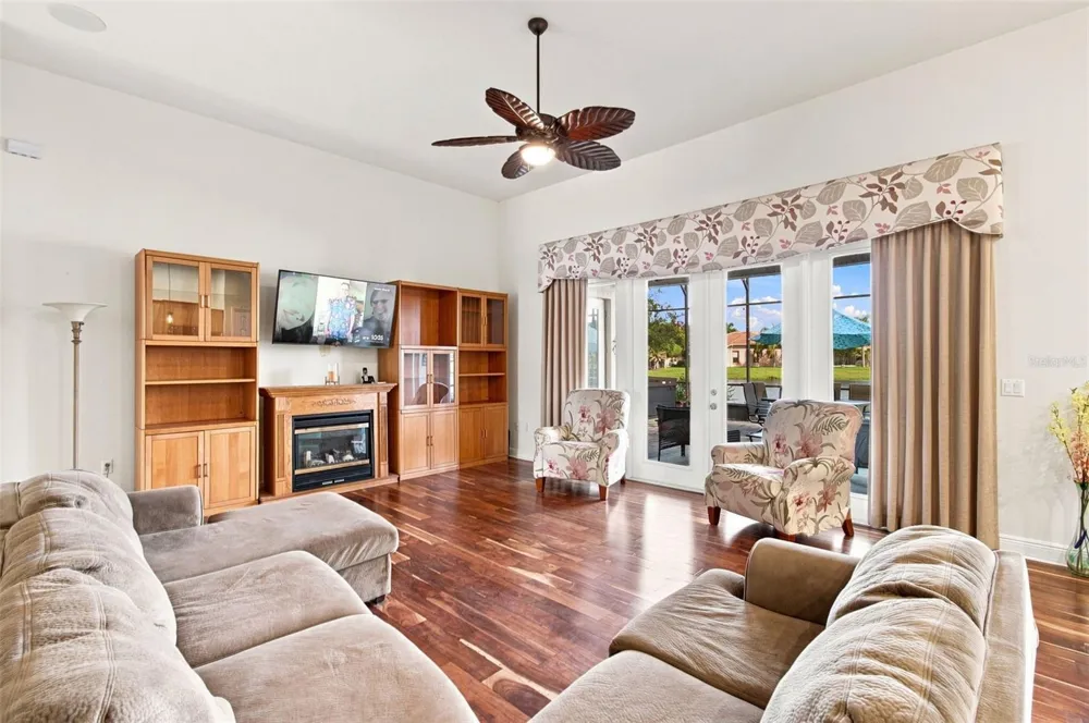 970 SAN RAPHAEL STREET Poinciana, FL 34759