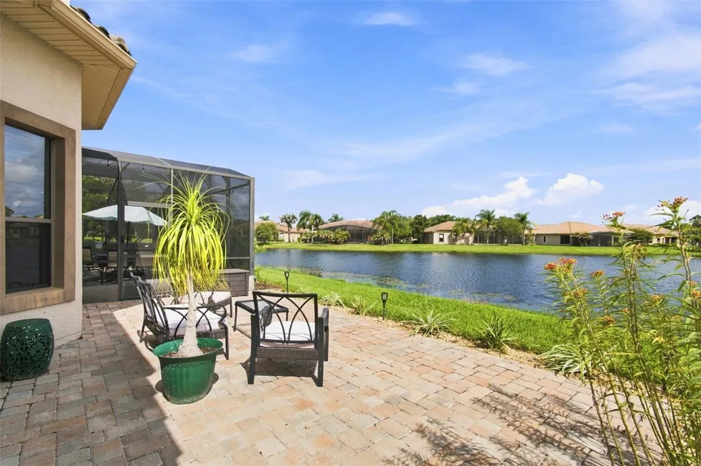 970 SAN RAPHAEL STREET Poinciana, FL 34759