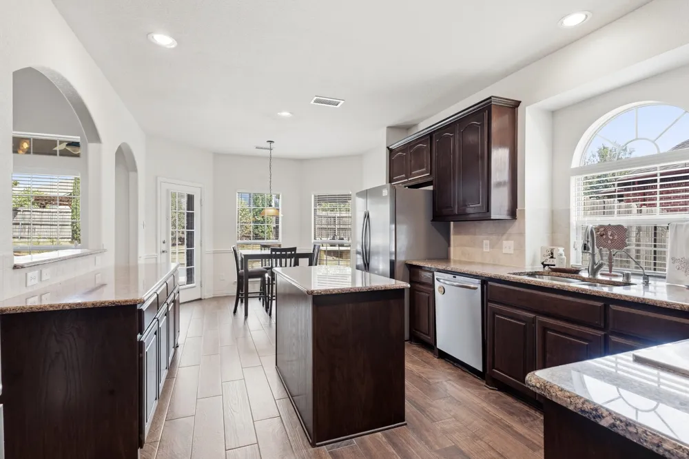 13921 Sparrow Hill Drive Little Elm, TX 75068