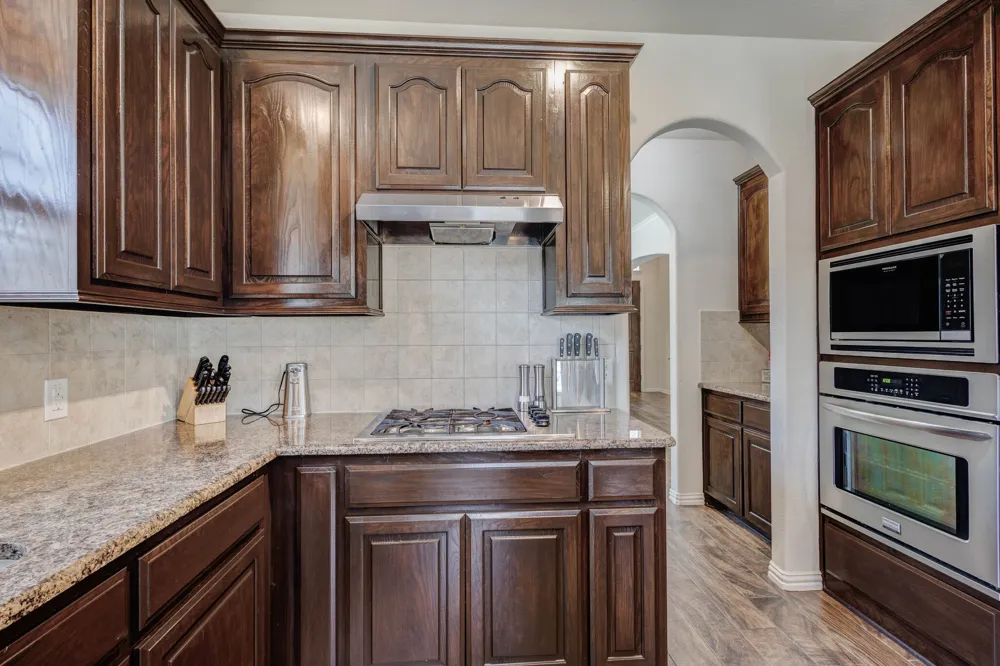13921 Sparrow Hill Drive Little Elm, TX 75068