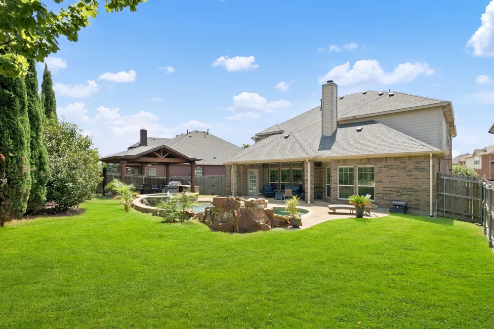 13921 Sparrow Hill Drive Little Elm, TX 75068