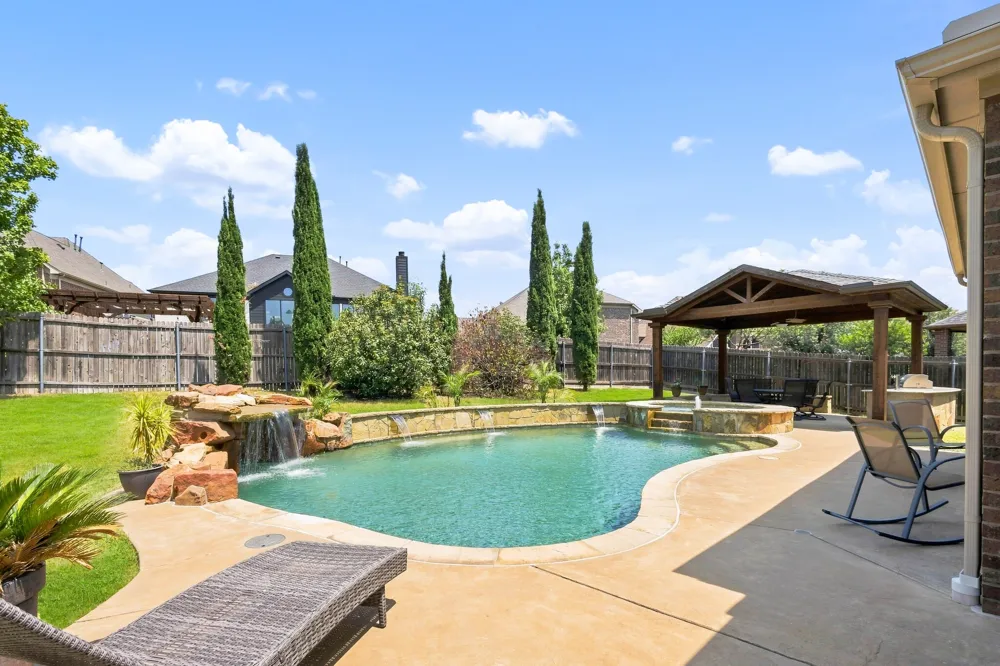 13921 Sparrow Hill Drive Little Elm, TX 75068
