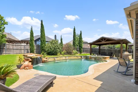 13921 Sparrow Hill Drive