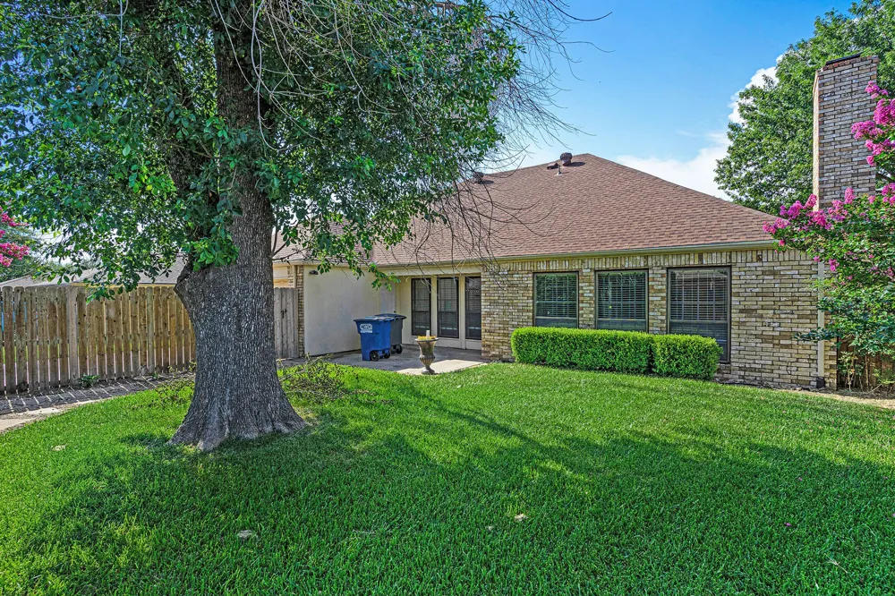 802 Pebblebrook Drive Allen, TX 75002