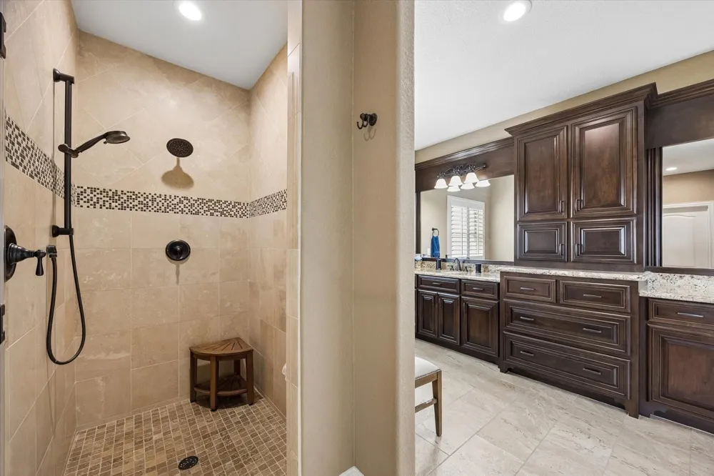 17703 Cedar Hill Drive Rosharon, TX 77583