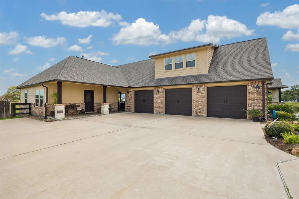 17703 Cedar Hill Drive Rosharon, TX 77583