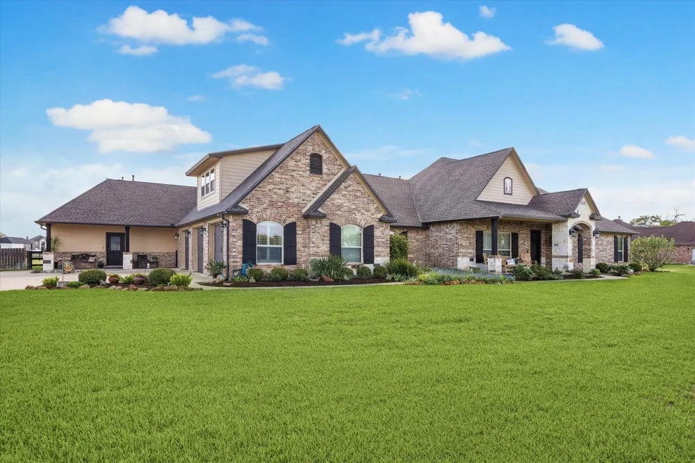 17703 Cedar Hill Drive Rosharon, TX 77583