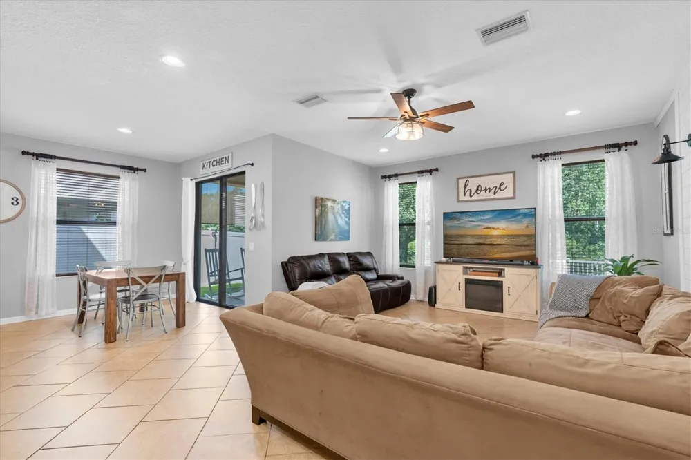 1307 KETZAL DRIVE Trinity, FL 34655