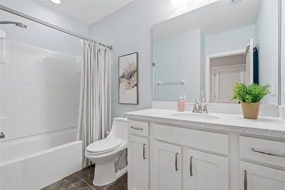 13105 CANOPY CREEK DRIVE Tampa, FL 33625