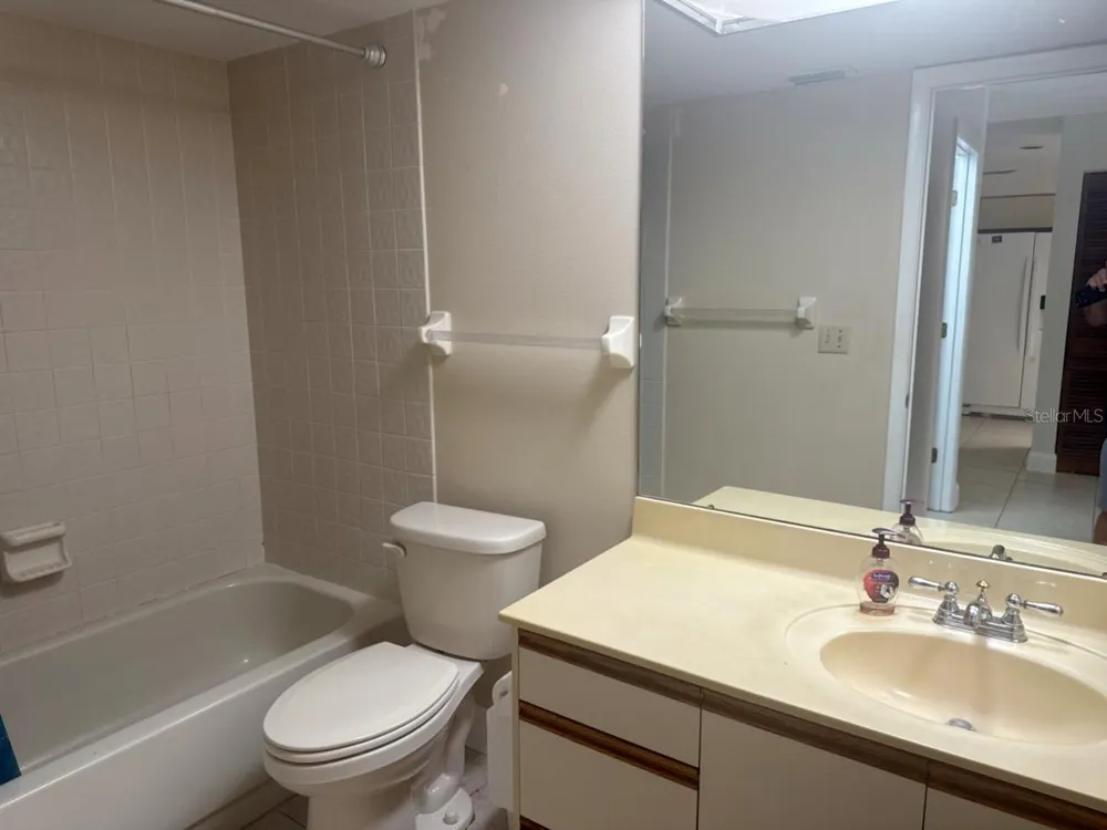 1312 PASADENA AVENUE S #15 St Petersburg, FL 33707