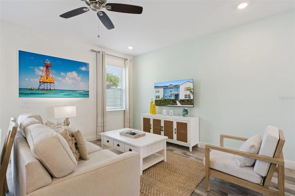8201 SURF STREET Kissimmee, FL 34747