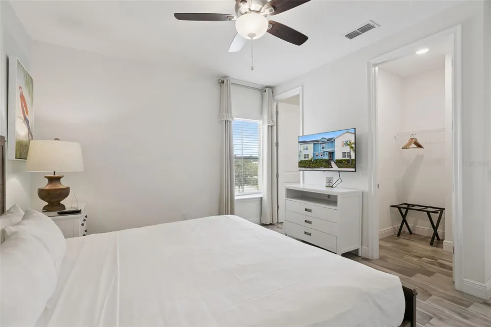 8201 SURF STREET Kissimmee, FL 34747