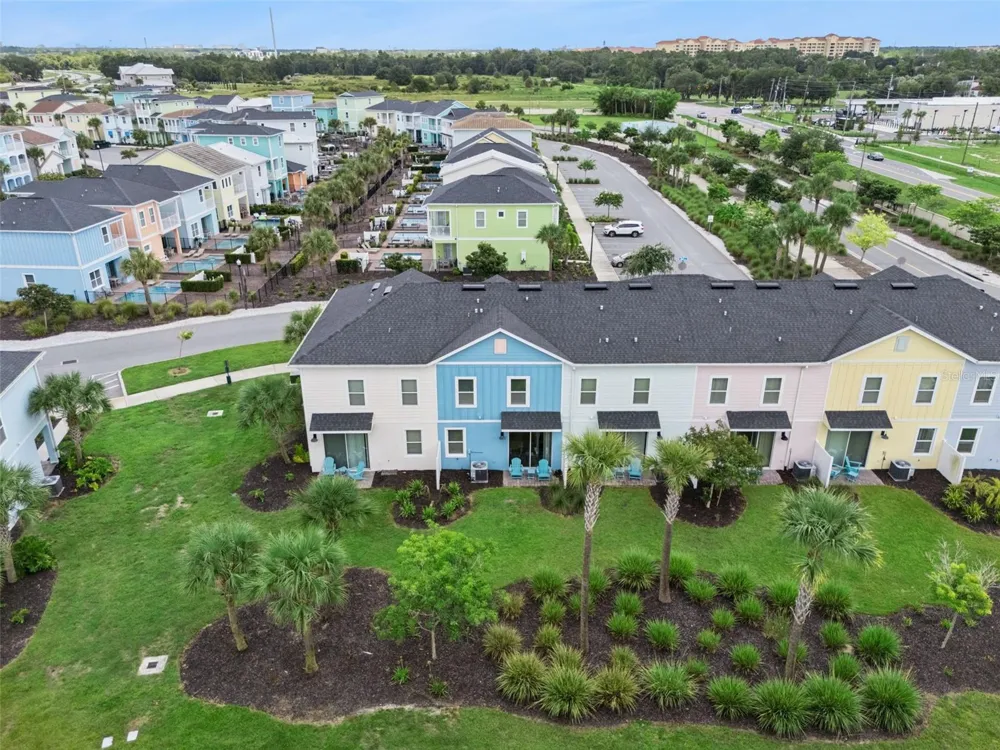 8201 SURF STREET Kissimmee, FL 34747