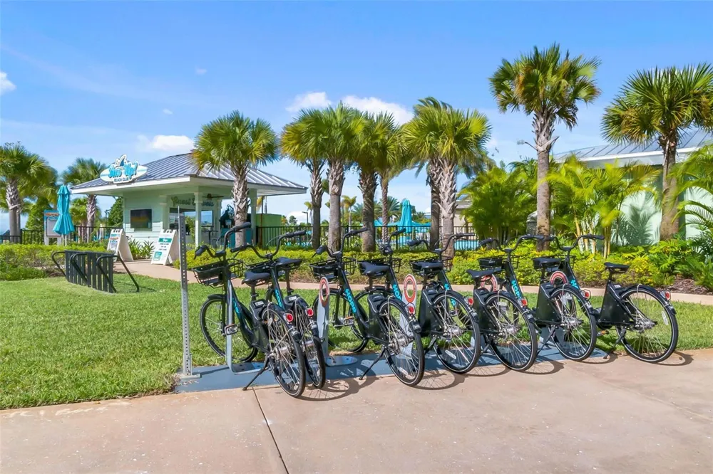 8201 SURF STREET Kissimmee, FL 34747