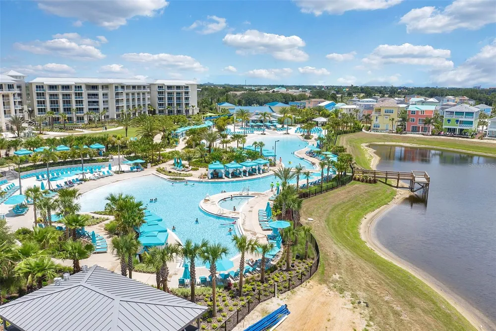 8201 SURF STREET Kissimmee, FL 34747