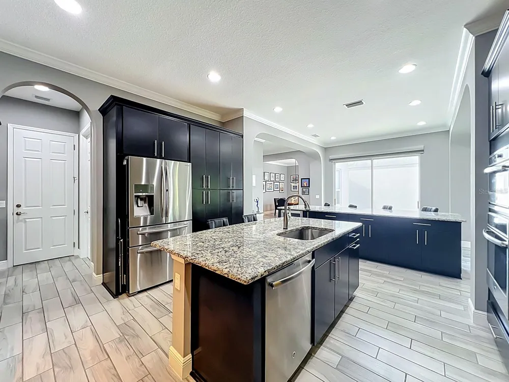 107 BALMY COAST ROAD Groveland, FL 34736