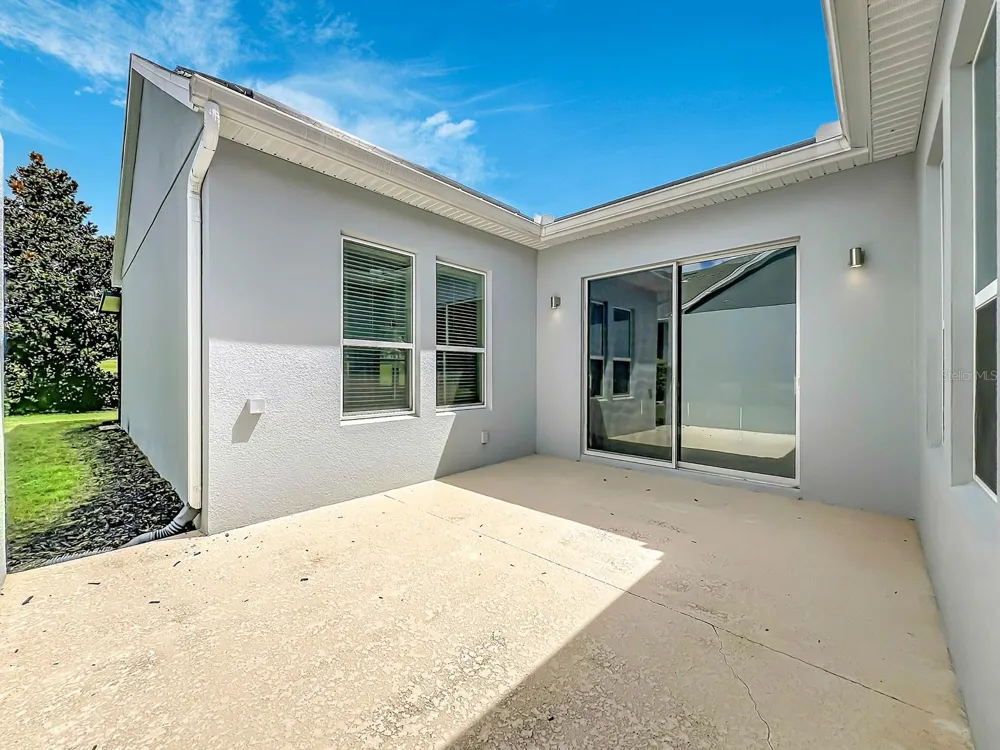 107 BALMY COAST ROAD Groveland, FL 34736