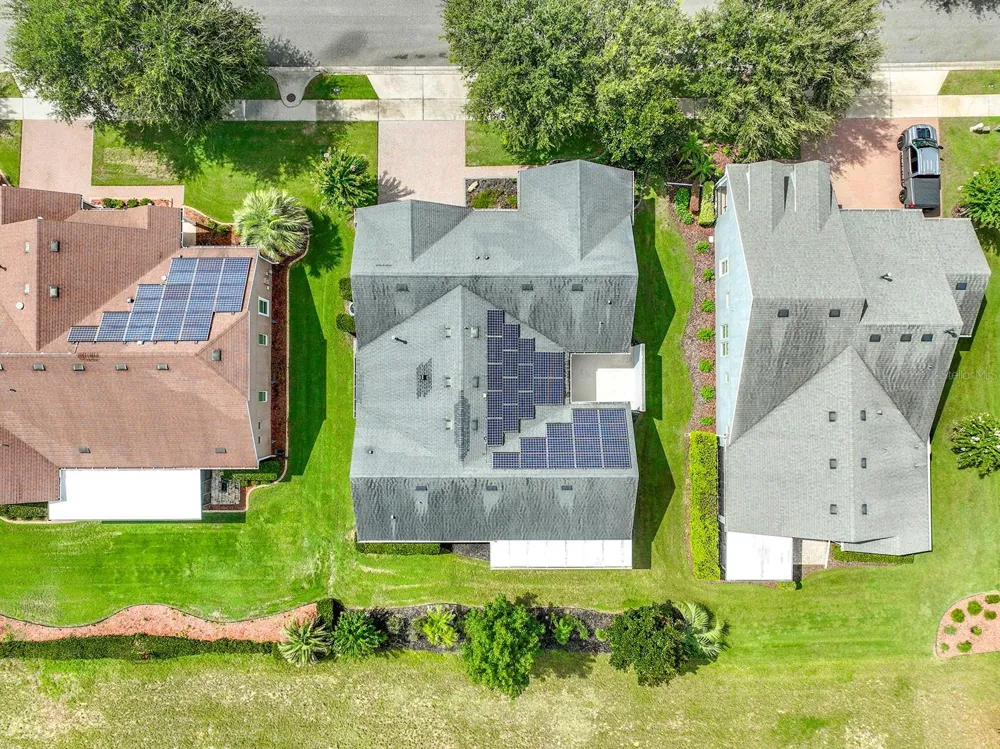107 BALMY COAST ROAD Groveland, FL 34736