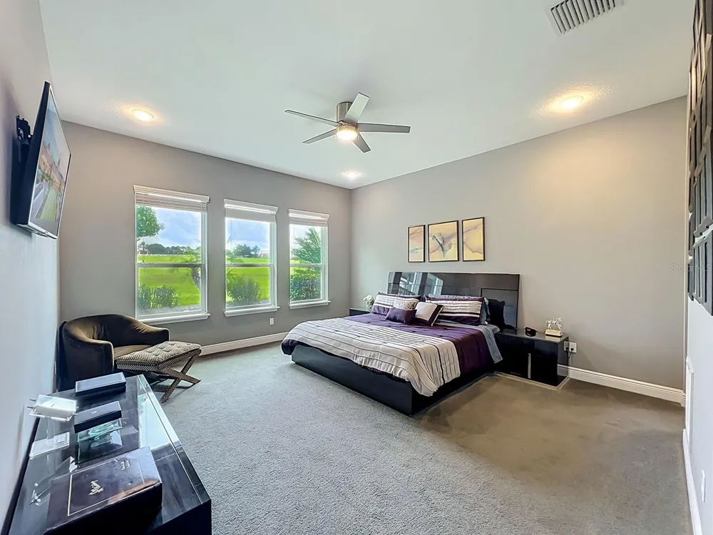 107 BALMY COAST ROAD Groveland, FL 34736