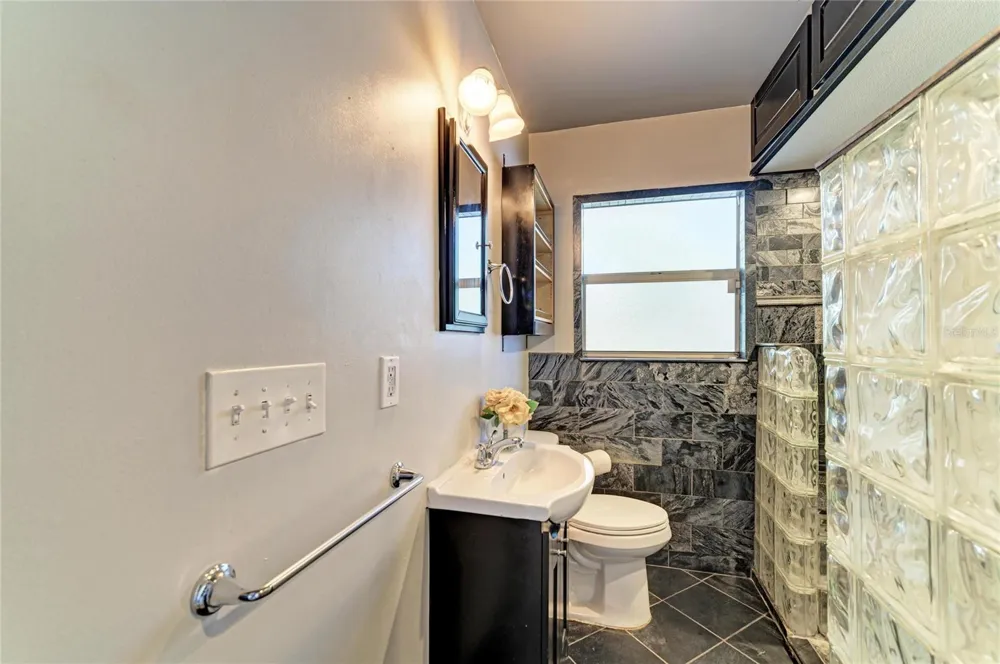 2508 14TH AVENUE W Bradenton, FL 34205
