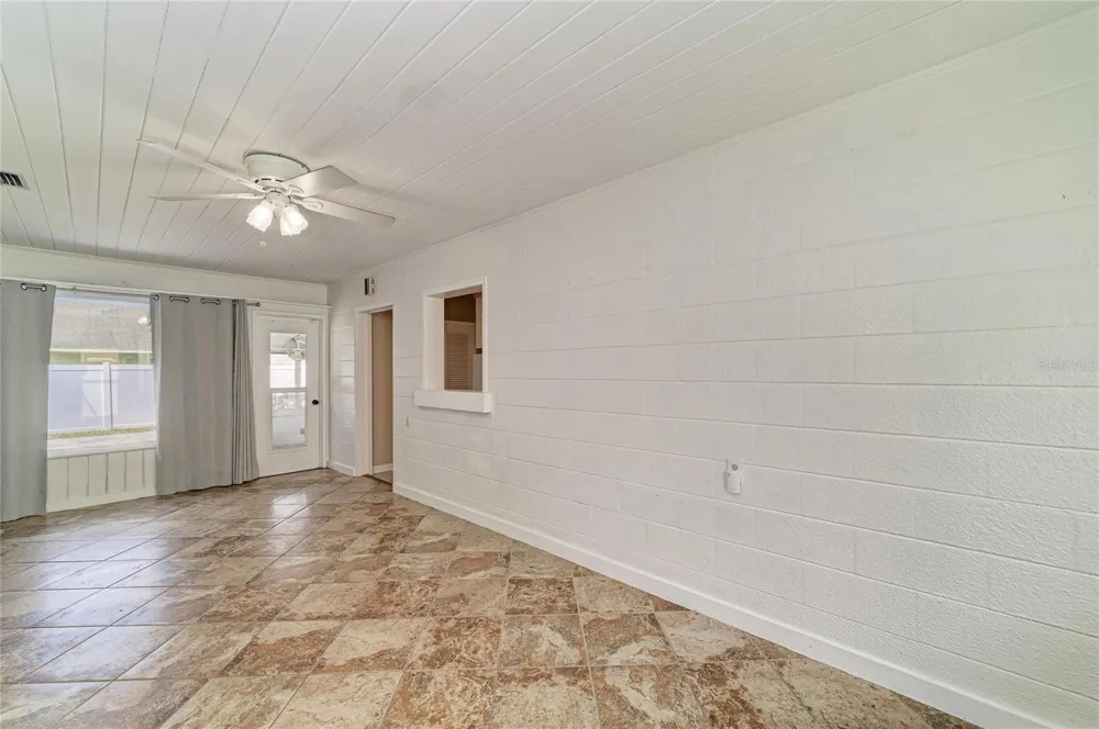 2508 14TH AVENUE W Bradenton, FL 34205
