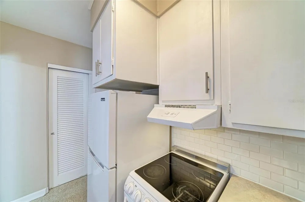 2508 14TH AVENUE W Bradenton, FL 34205