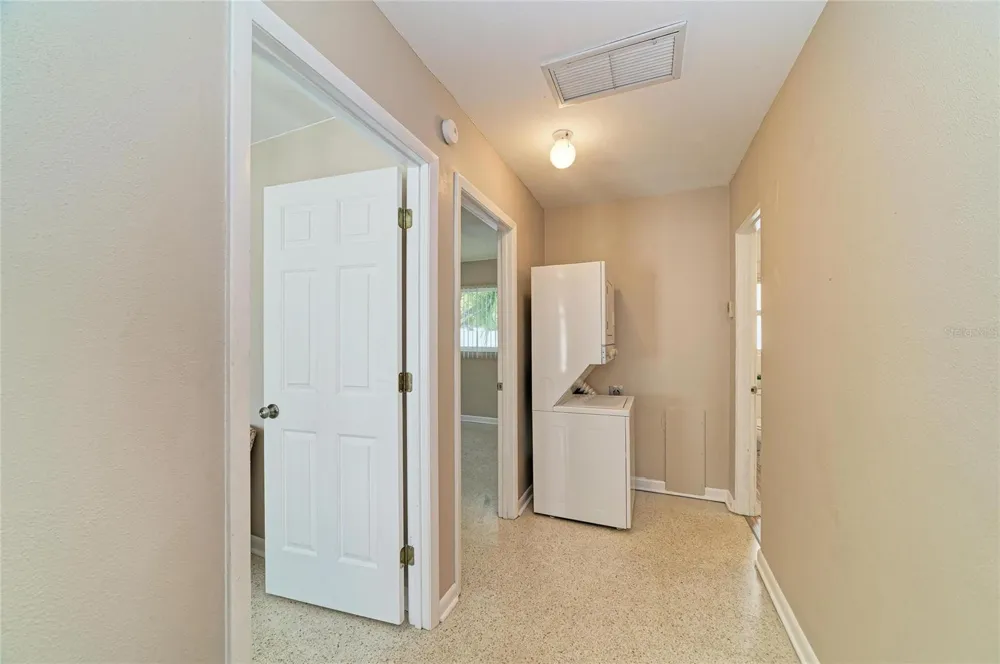 2508 14TH AVENUE W Bradenton, FL 34205